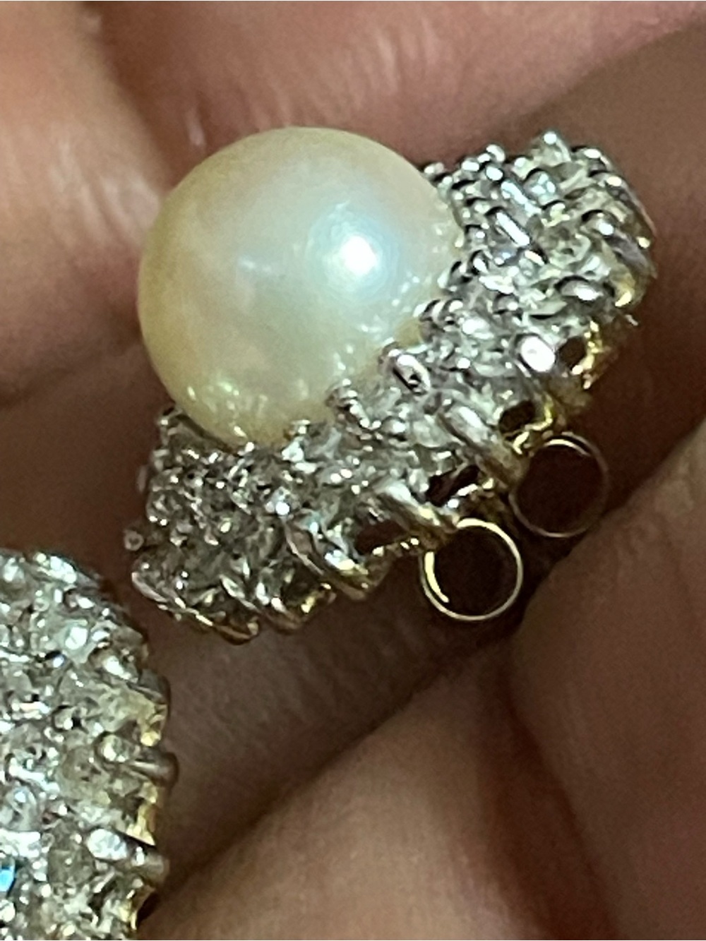 Real! 10kt Gold Diamonds & Pearl Earrings - Picture 6 of 10